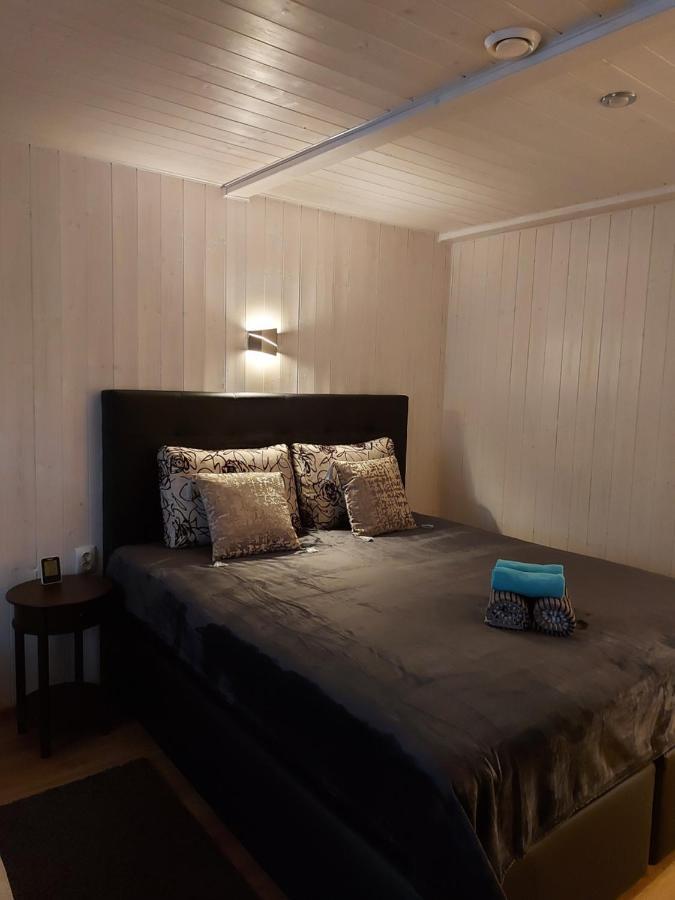 Aare Accommodation Valga Bagian luar foto