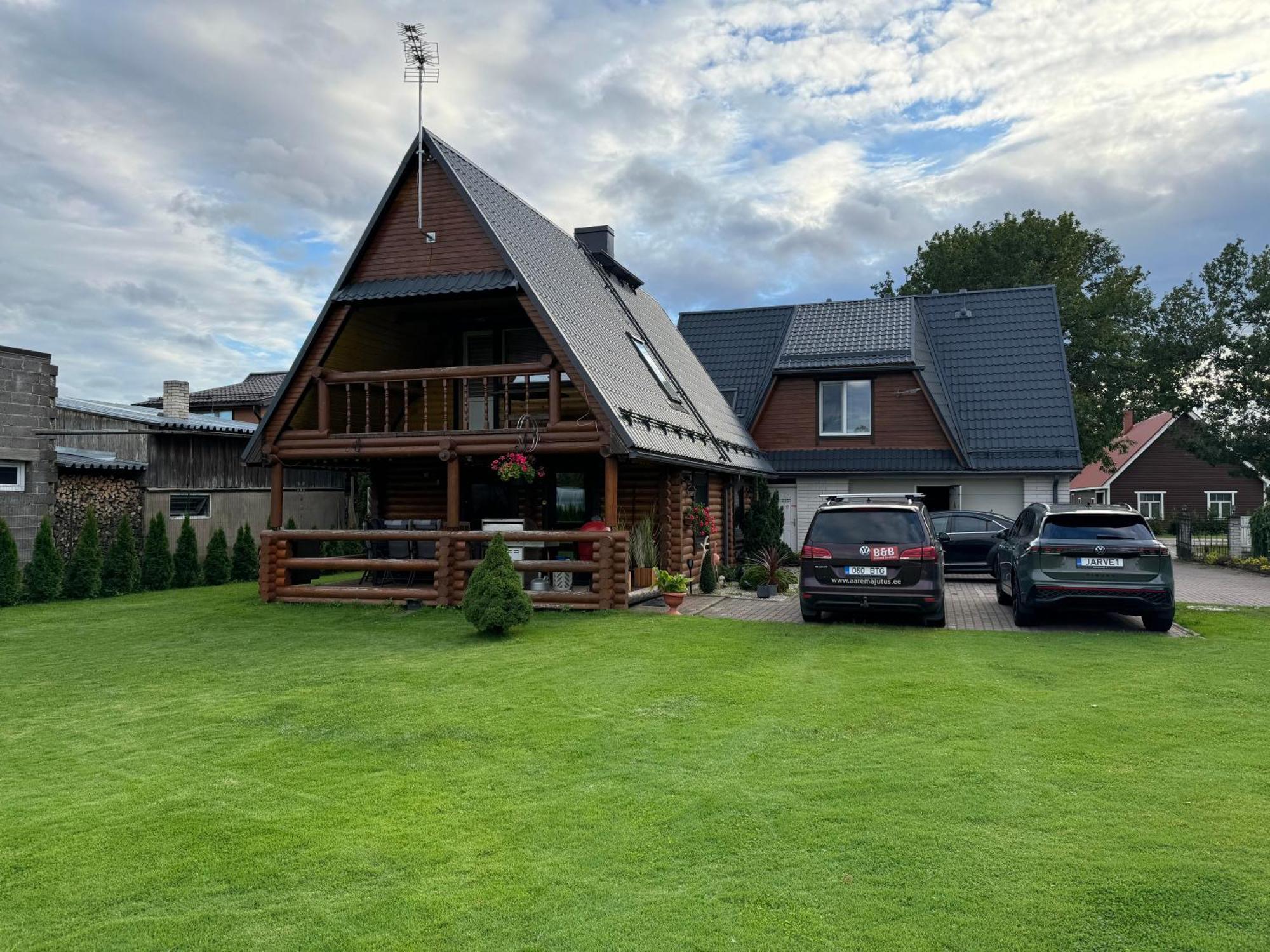 Aare Accommodation Valga Bagian luar foto