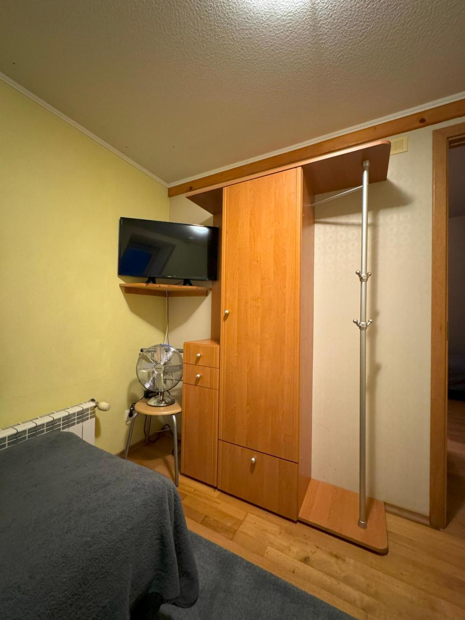 Aare Accommodation Valga Bagian luar foto