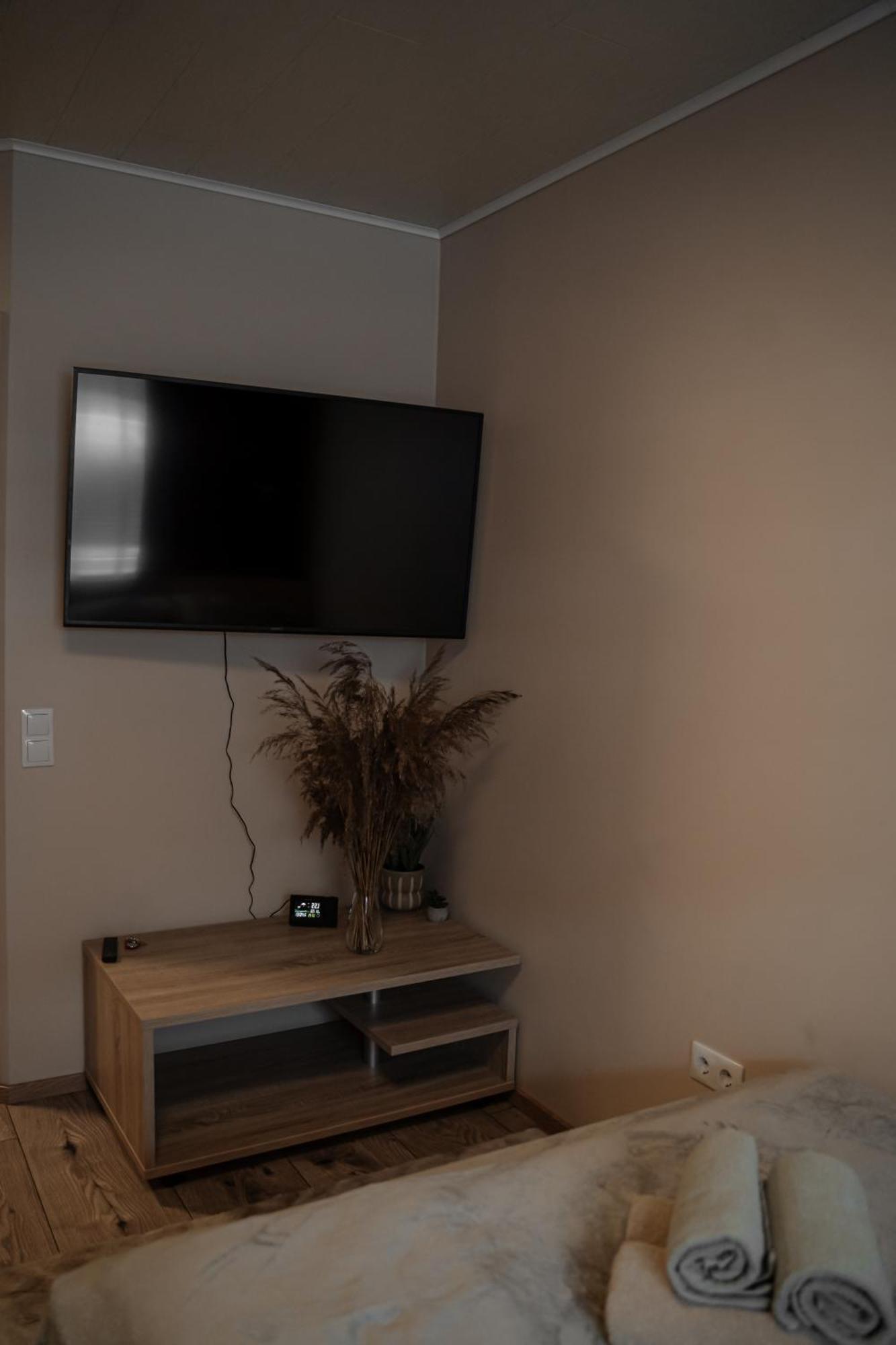Aare Accommodation Valga Bagian luar foto