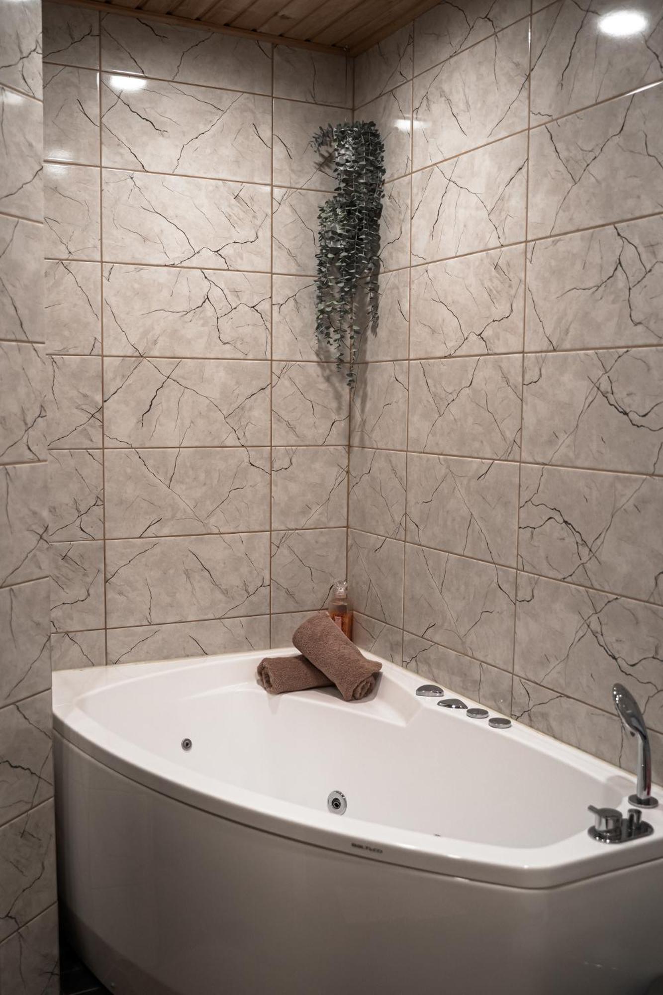 Aare Accommodation Valga Bagian luar foto